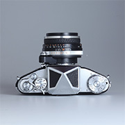 【EXAKTA(埃克山泰)】Varex IIa 135单镜头反光相机细节图